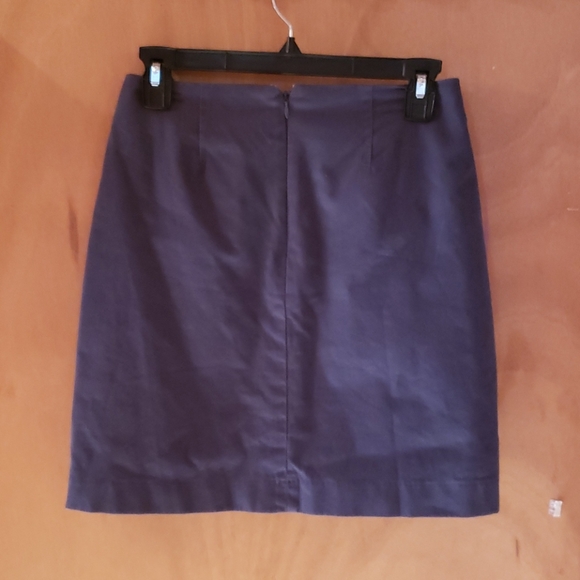 Loft skirt - Picture 3 of 3